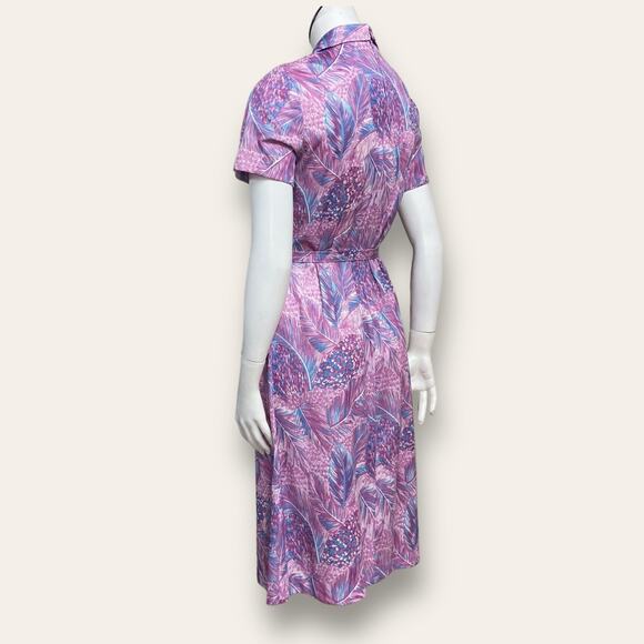 Vtg 70s shift dress w/ matching waist tie. Size 6 - Picture 5 of 9